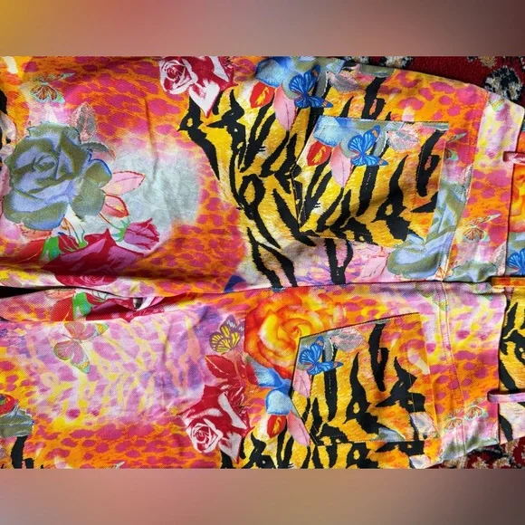 Floral Animal Print Straight Leg Jeans - Picture 6 of 8